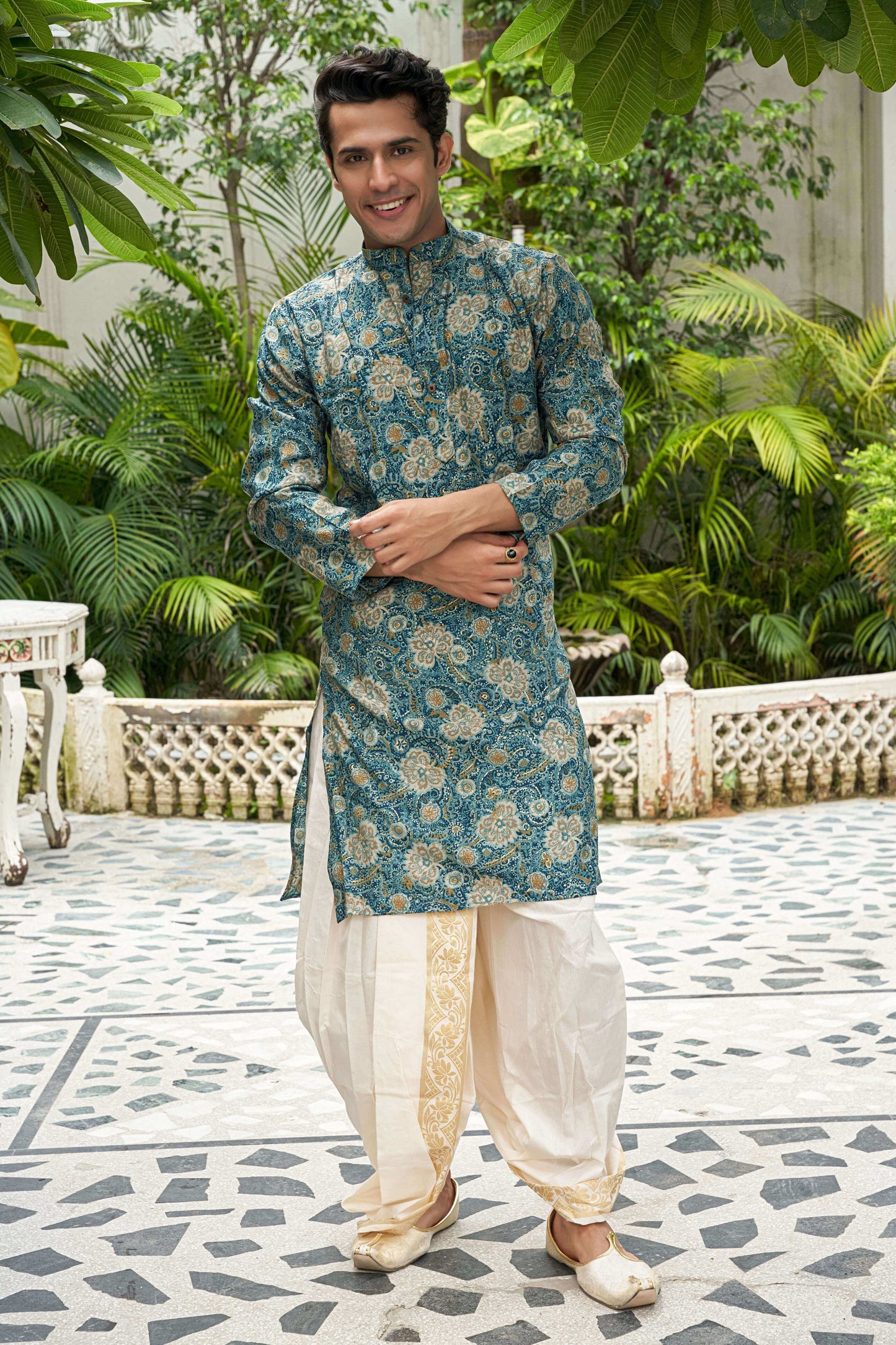 The Ocean Blue Foil Print Long Kurta with All-Over Floral Print