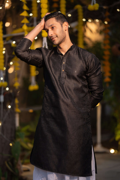 The Black Long Kurta with Thread Work and Sequins