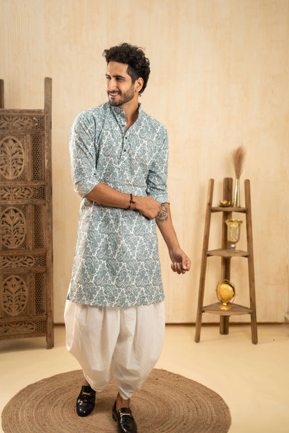 The White Long Kurta With All-Over Paisley Print