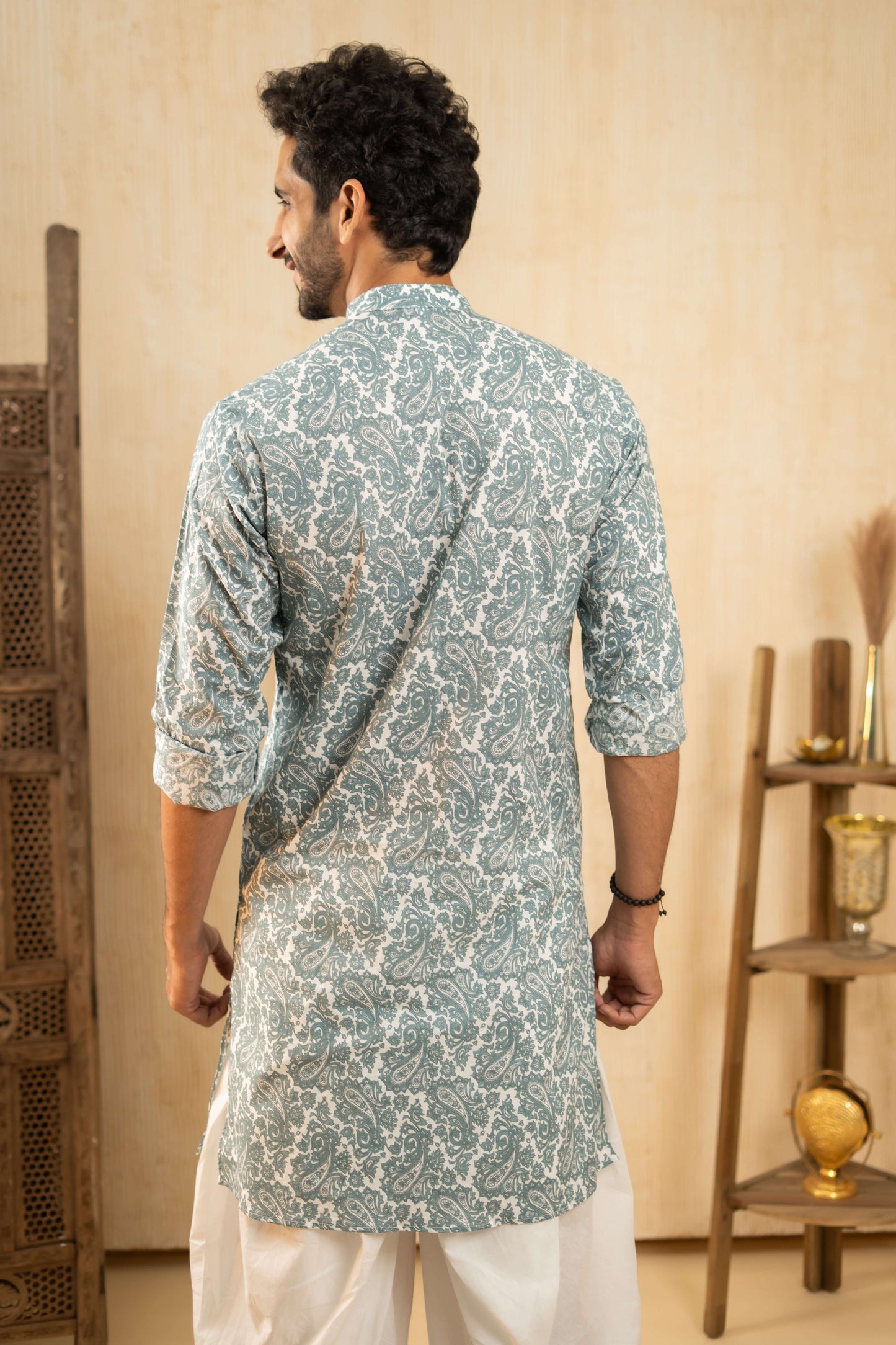 The White Long Kurta With All-Over Paisley Print