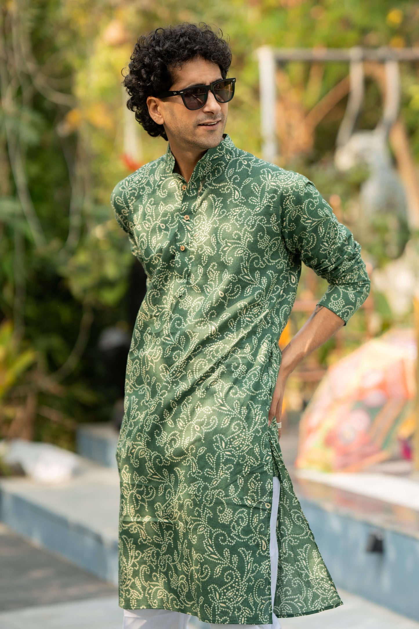 The Hunter Green Foil Print Long Kurta with Bandhani Print