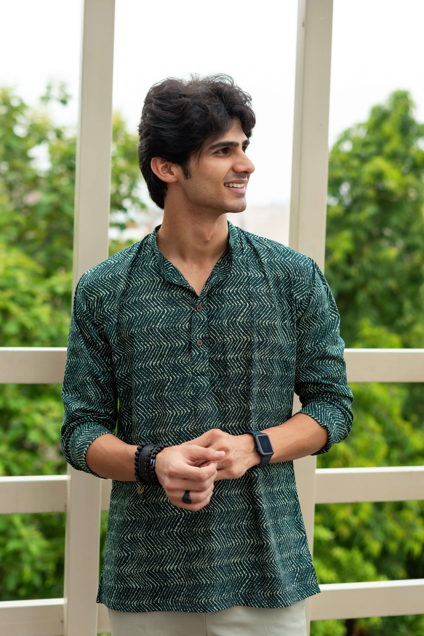 The Jungle Green Short Kurta With White Zig-Zag Print