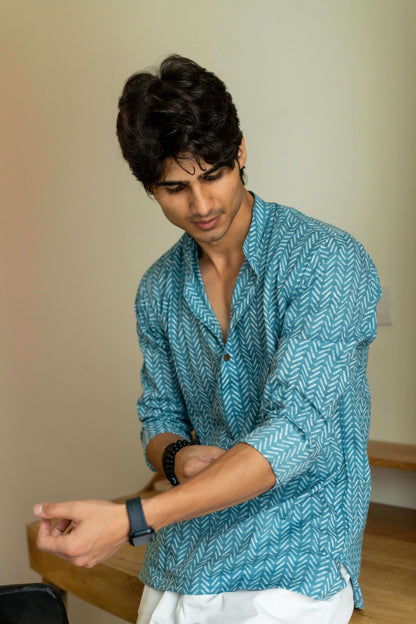 The Munsell Blue Short Kurta with White Stripe Print