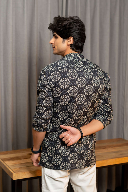 The Black Short Kurta With White Floral Batik Print