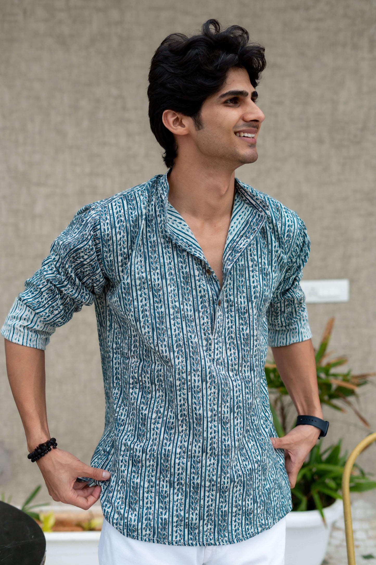 The White Kantha Work Short Kurta With Blue Floral Stripe Print